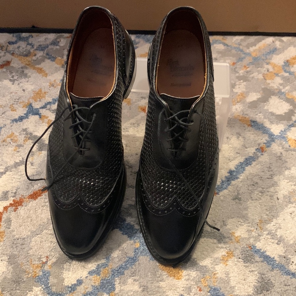 Allen Edmonds Hampstead Black Woven Leather Wing Tip Oxford Shoes